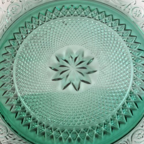 Indiana Glass Spruce Sandwich Tiara Green Platter Ribbed Trim Impressed Design