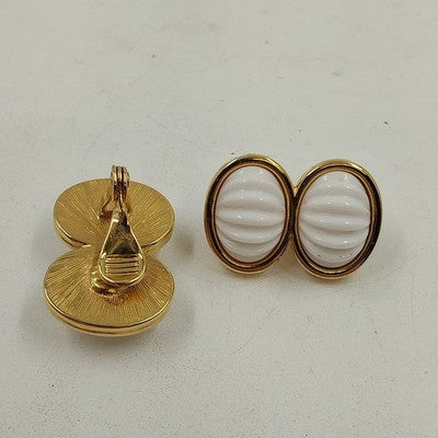 Gold Tone & White Ribbed Stone Clip On Earrings Retro Costume Jewelry