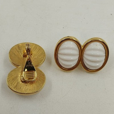 Gold Tone & White Ribbed Stone Clip On Earrings Retro Costume Jewelry