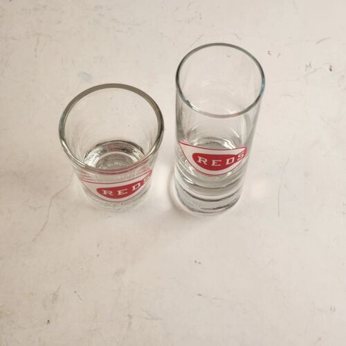 Set of 2 Cincinnati Reds Clear 2 Oz Game Day Shot Glasses Vintage MLB Baseball