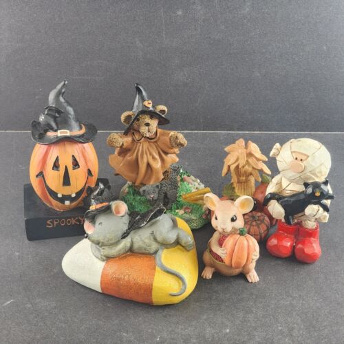 6 Piece Halloween Decoration Figurines Various Makers and Types and Conditions
