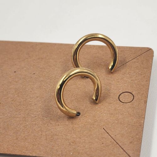 Gold Tone Hoop Earrings Lot 2 Pairs Rope Chain & Shiny Round Butterfly Closure