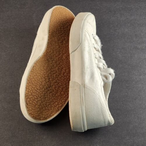 Candies All White Vintage Square Toe Flat Sneakers Shoes Size 6