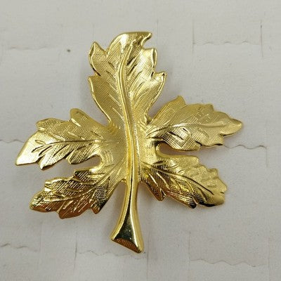 Gold Tone Tree Leaf Brooch Pin Vintage Fall Autumn Leaf Jewelry Accessory 2.25"