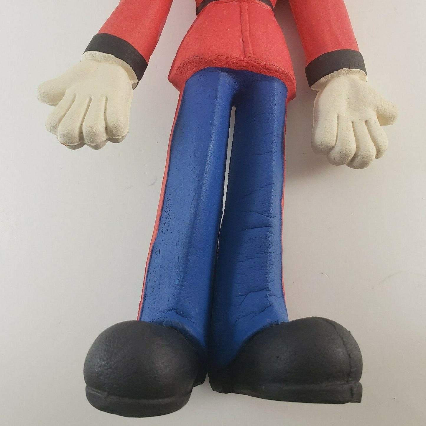 Toy Soldier Bendy Vintage Made England Rubber British Guard London Palace RARE
