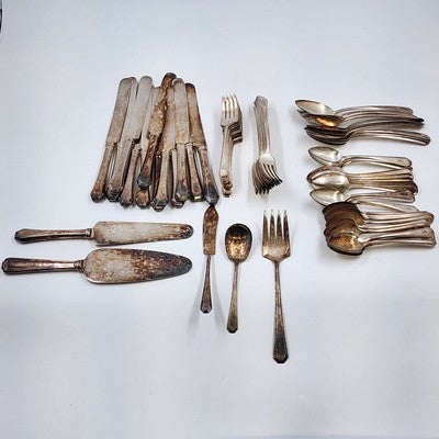 Wm Rogers La France Silverplate Flatware 12 Place Setting 77 Pc Set AA