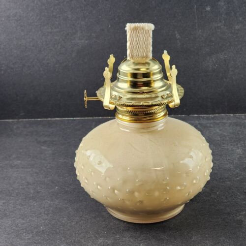 Lamplighter Farms Traditional Oil Lamp Hurricane Globe 13" Tall NOS 1999
