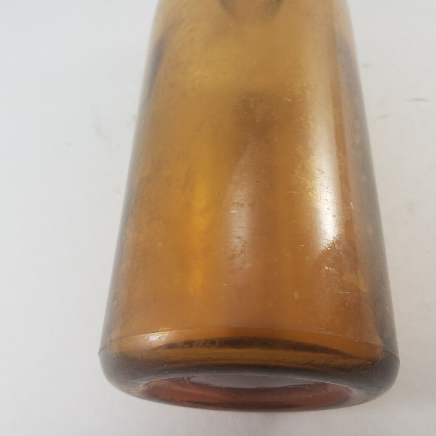 Brown Apothecary Glass Bottle w No Stopper 7¼" High Antique Hand Blown No Maker