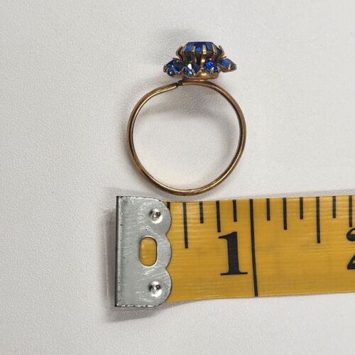 Adjustable Gold Tone Ring Large Blue Rhinestone with Accent Stones Size 9 Vtg