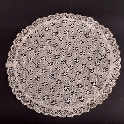 Matching White Table Runner w Two Round Lace Crocheted Eyelet Ruffled Doilies