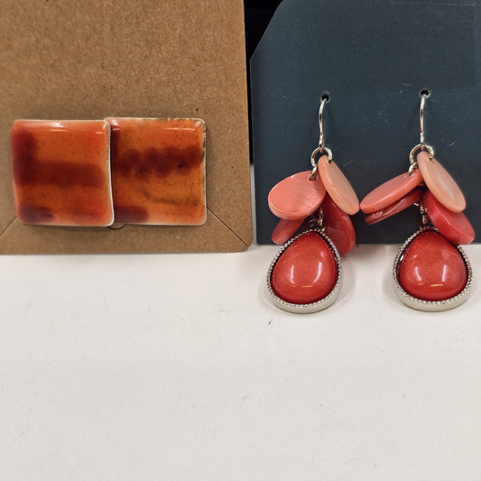 2 Sets Earrings Coral Pink Resin Square Silver Tone Red Oval Plastic Bead Dangle
