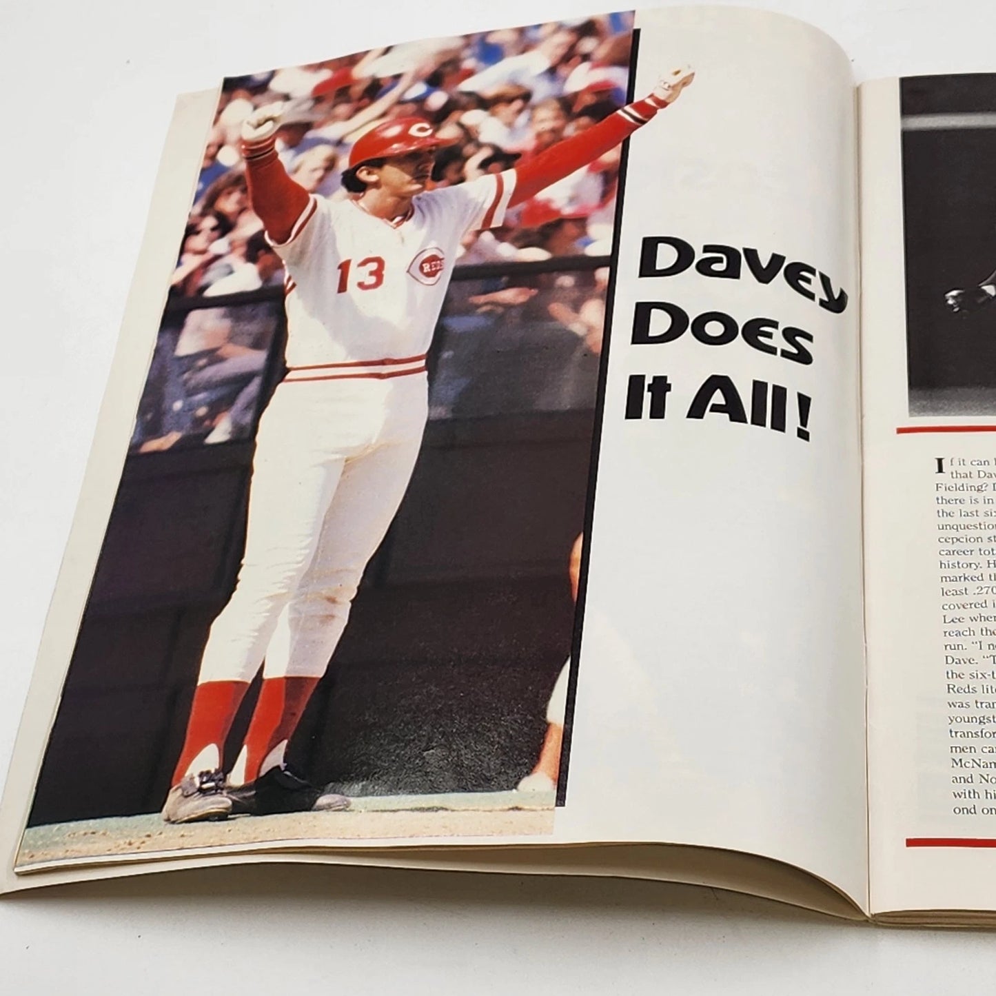 1980 Cincinnati Reds Yearbook Program Official MLB Baseball Magazine