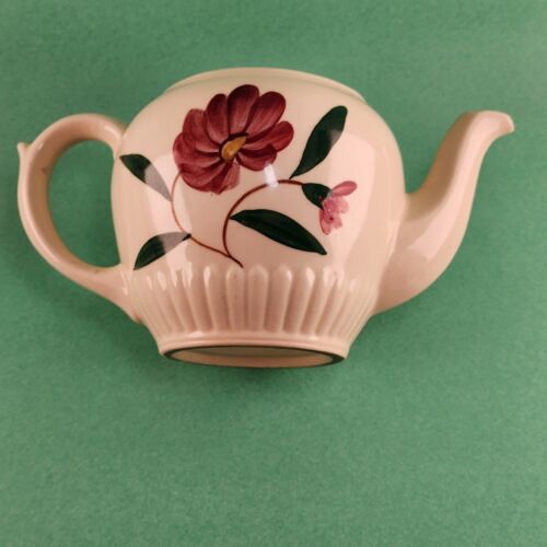Shawnee Pottery USA Hand Painted Teapot w Lid Red Floral Design 4 Cup Capacity