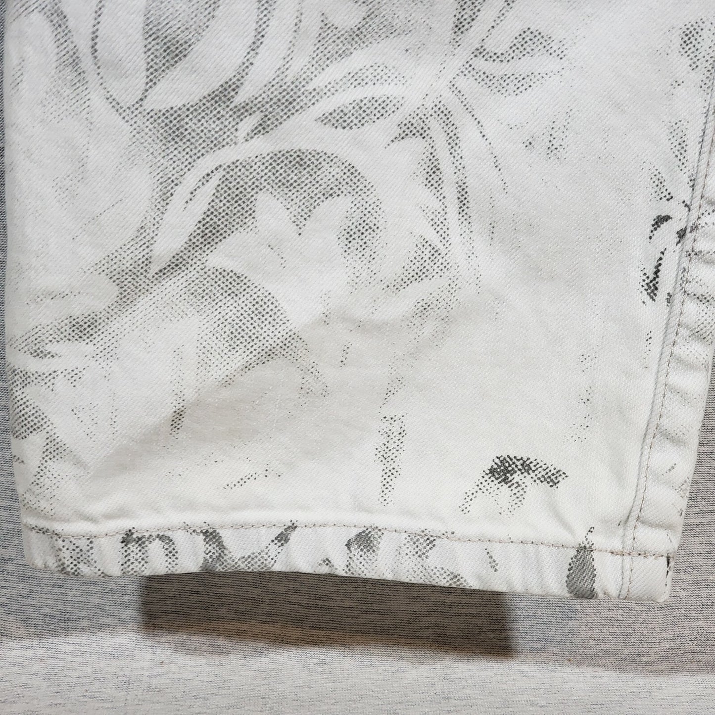 Soft Surroundings Sz 4 White Faded Floral Print Stretch Skinny Denim Jeans 30x32