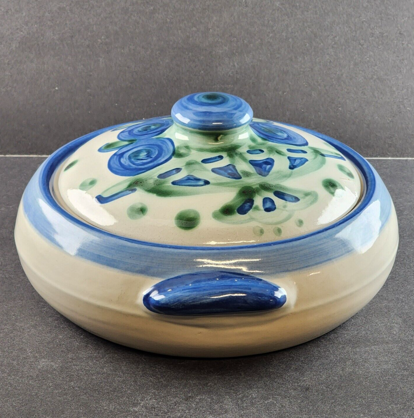 MA Hadley 2 Quart Shallow Covered Casserole Dish Bouquet Pattern 11.5"x4.5" Flaw