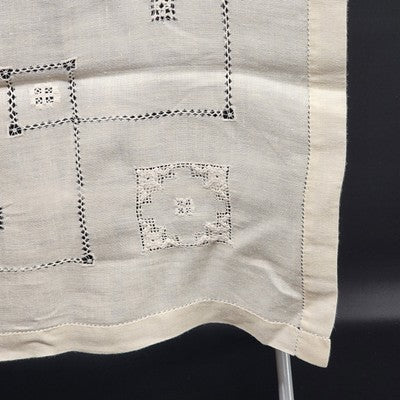 White Tablecloth Cutwork Drawn Thread Hardanger Embroidery Design Square 32"x32"