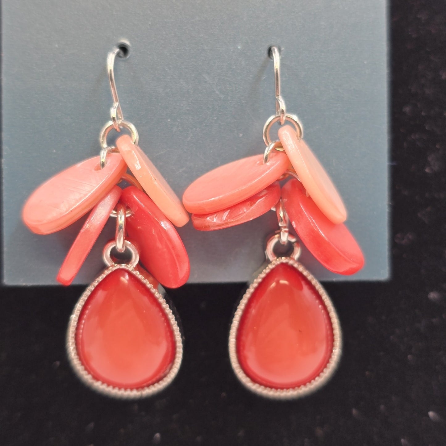 2 Sets Earrings Coral Pink Resin Square Silver Tone Red Oval Plastic Bead Dangle