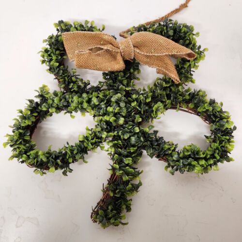 4 Leaf Clover Shamrock Shaped Wreath Plastic Greenery on Grapevine Back Bow 15"