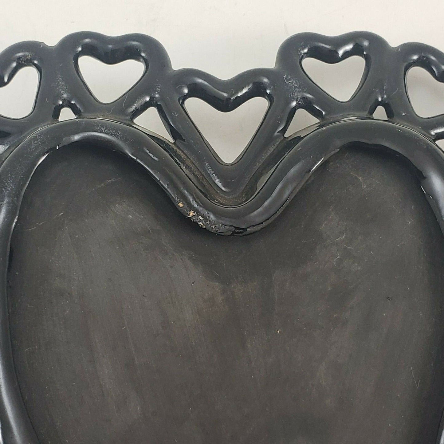 Westmoreland Black Glass Lace Heart Dish w/ Yellow Rose 6¾" x 7¼"