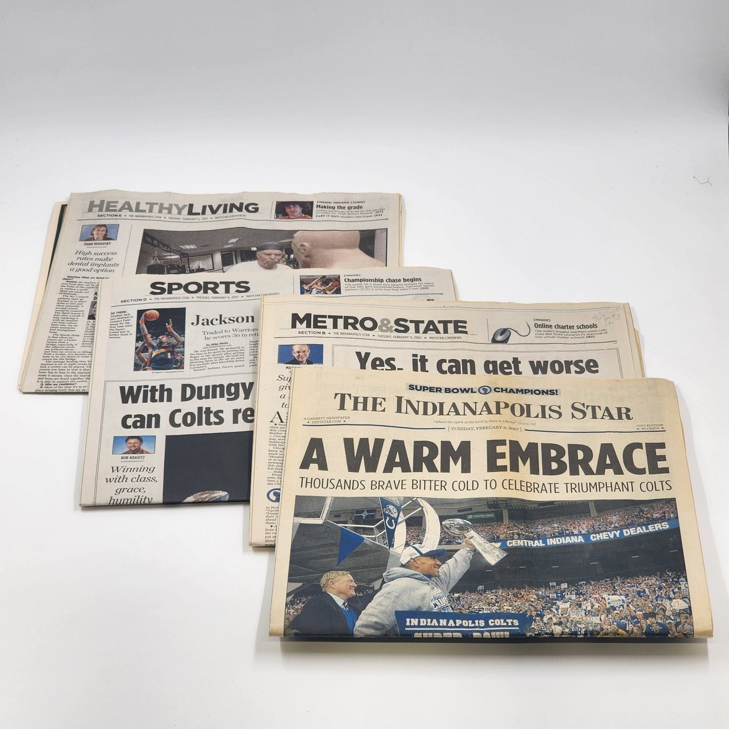 A WARM EMBRACE Newspaper Colts Return Home Super Bowl Win 2007 Indianapolis Star