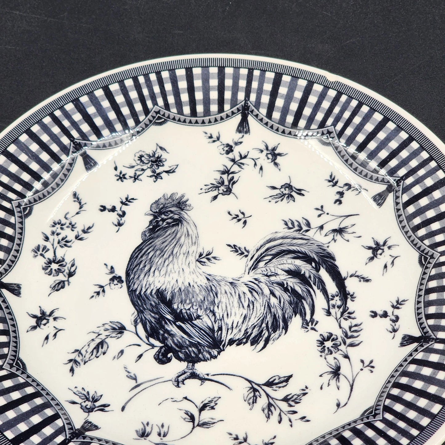 Queen’s Churchill Rooster Dinner Plate Black 10.5" Toile Floral Gingham Colombia