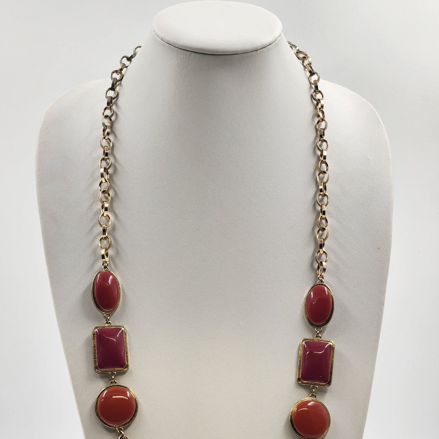 Gold Tone Chain Necklace Peach Color Round Oval & Rectangle Stone Inserts 18”