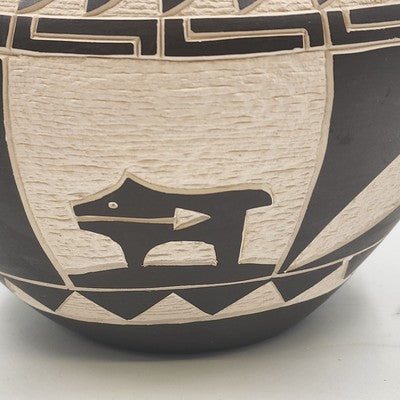 Laguna Pueblo Pottery Vase Bowl 7" Black White Heartline Deer Signed Lucario