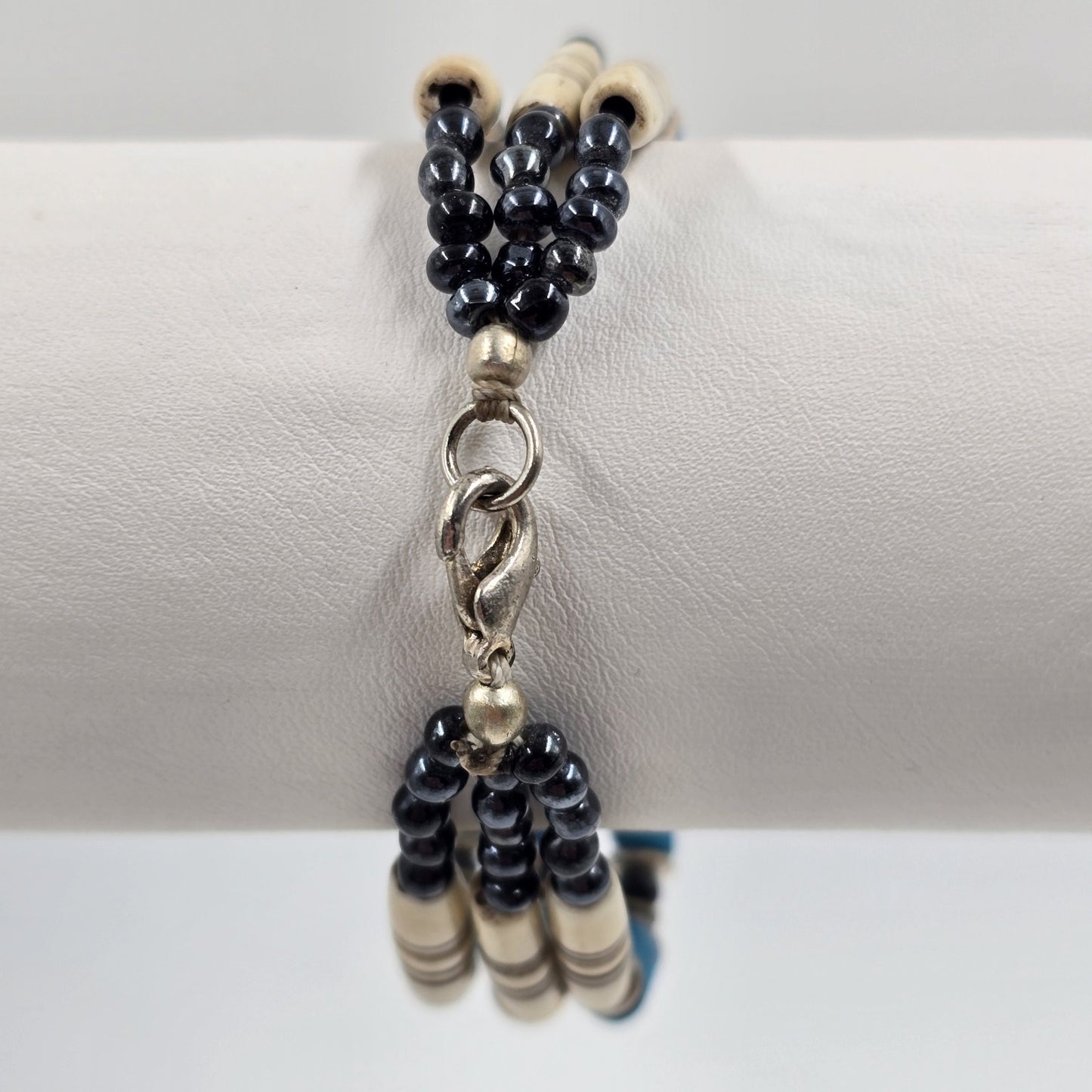 Blue White American Native Style Line Choker Beads 3 Strand Tribal Bracelet 7"