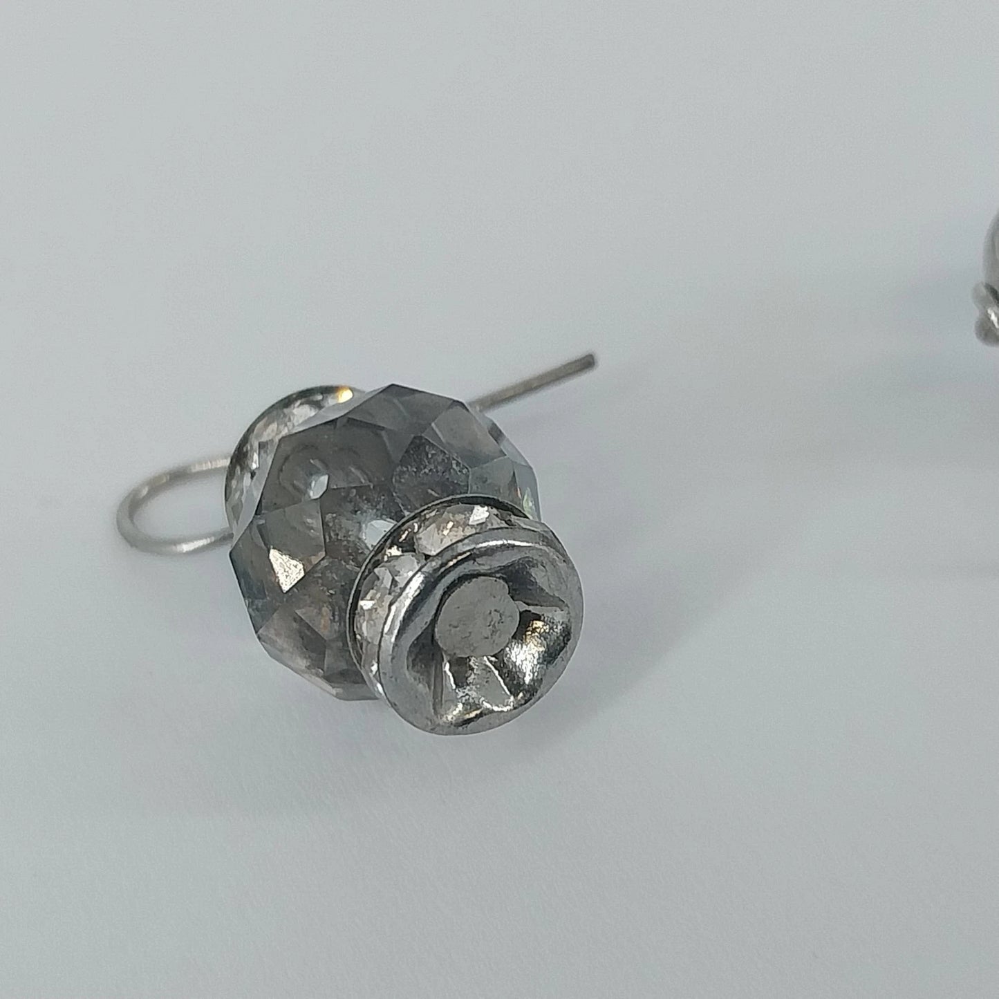 Silver Tone Clear Faceted Glass Crystal Rhinestone Dangle Drop Earrings Vintage