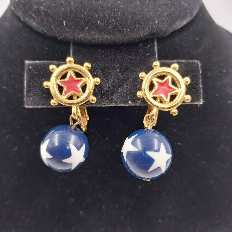Avon 1993 Patriotic Flag Enamel Star Dangle Pierced Clip Earrings 1.25"