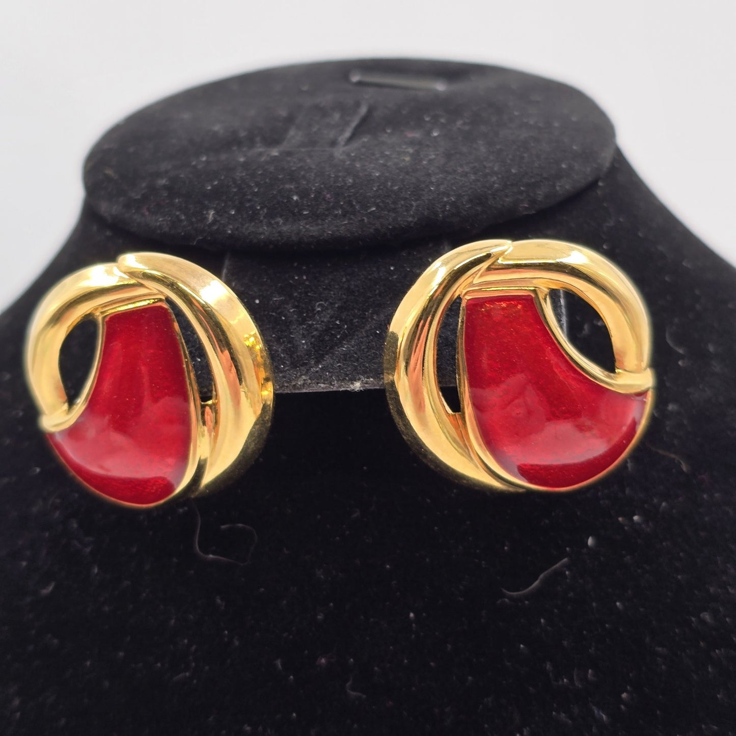 Avon 2 Earrings Gold Tone Burgundy Red Enamel and Marbled Gray Enamel