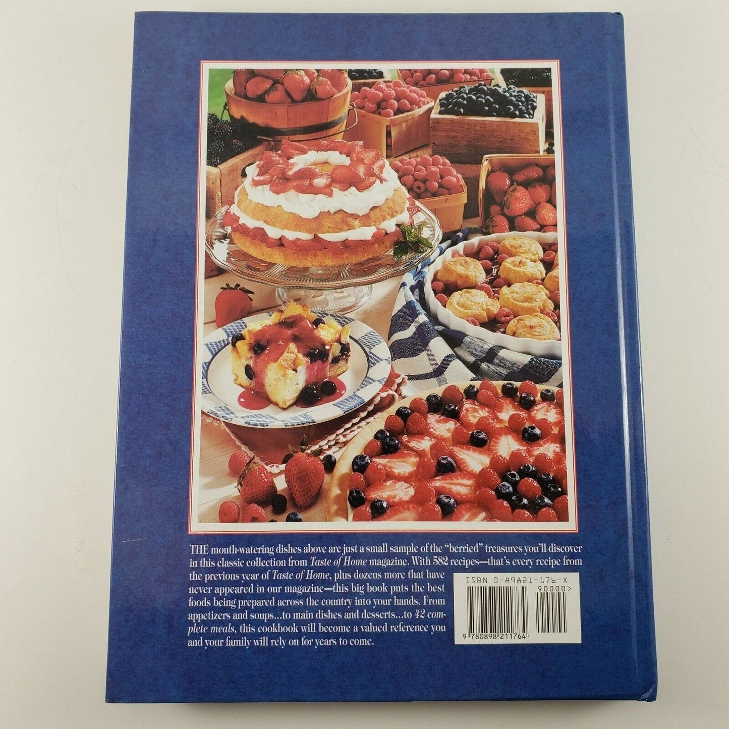 Taste of Home 1997 Annual Recipes Hardcover Julie Schnittka Reiman Publications