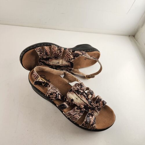 Clarks Collection Women Beige Snake Skin Print Sandals Singback Brown Size 7.5