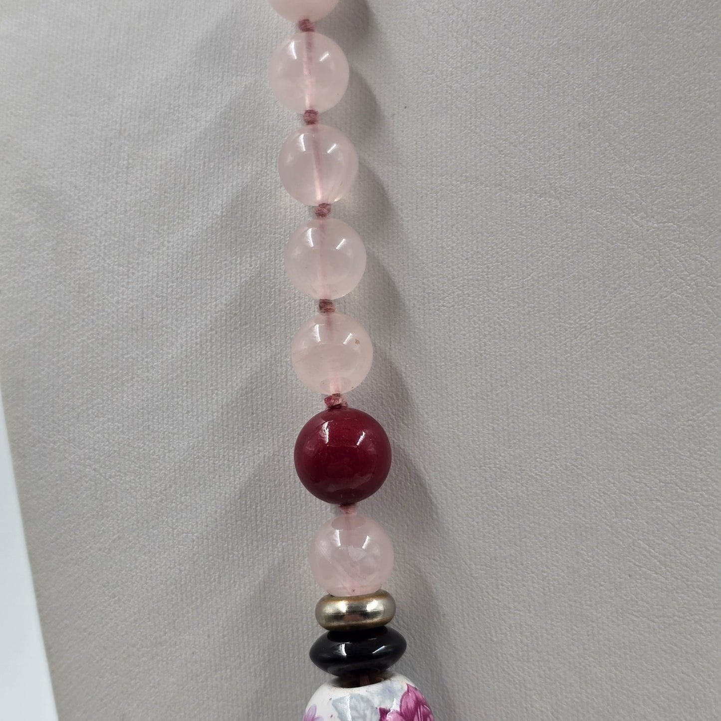 Pale Pink Glass Beads with Multicolor Bead Accents Floral Motif Necklace Jewelry