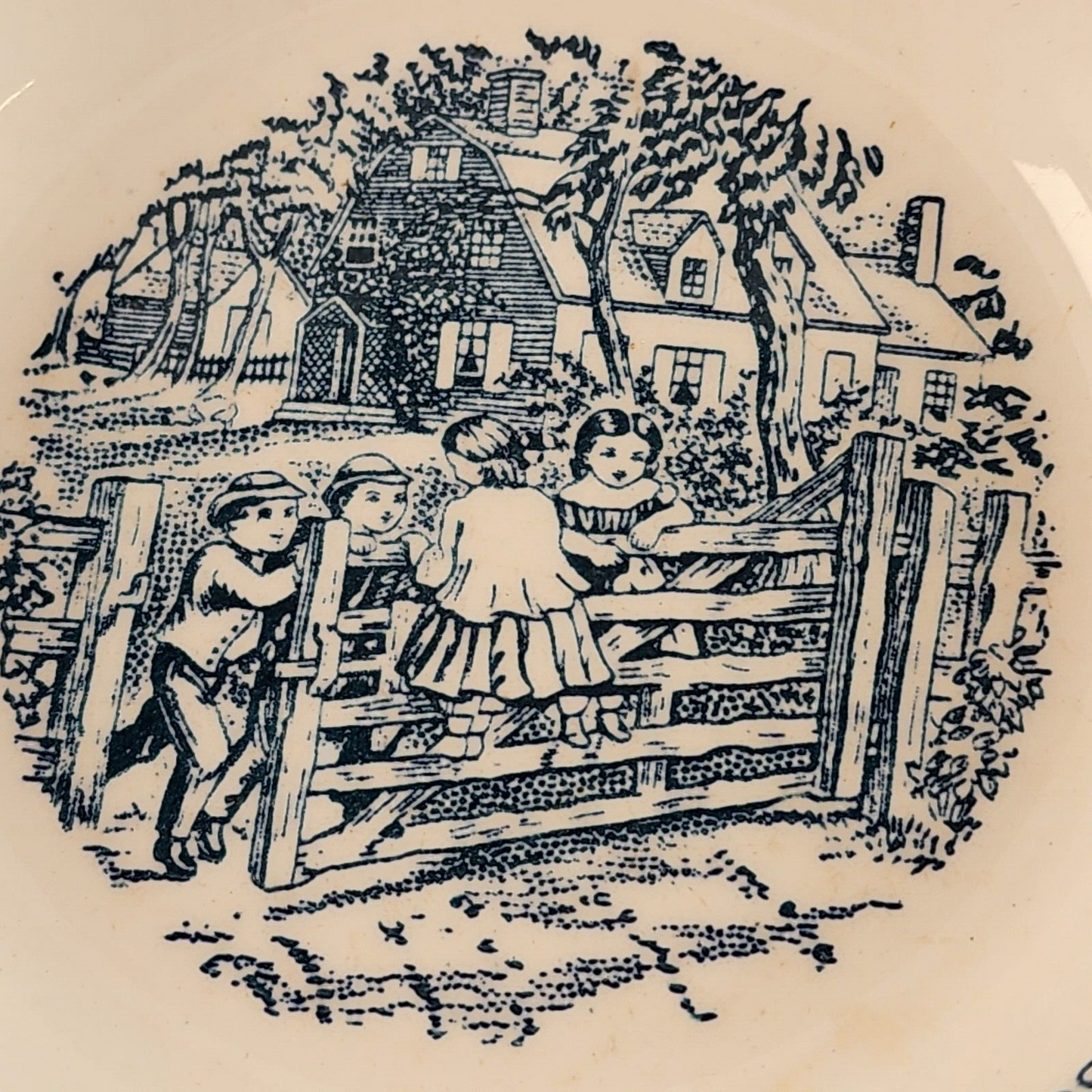 Currier and Ives Blue 5¾" Fruit Dessert Bowl by Royal Old Farm Gate Image USA