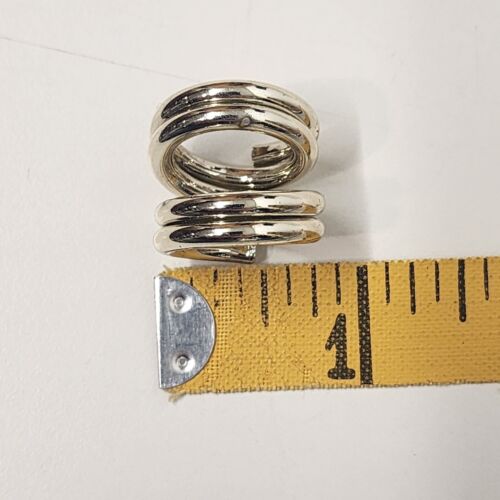 Classic Silver Tone Wrap Ring Round Bar Accent Fashion Jewelry Size 3 Vintage