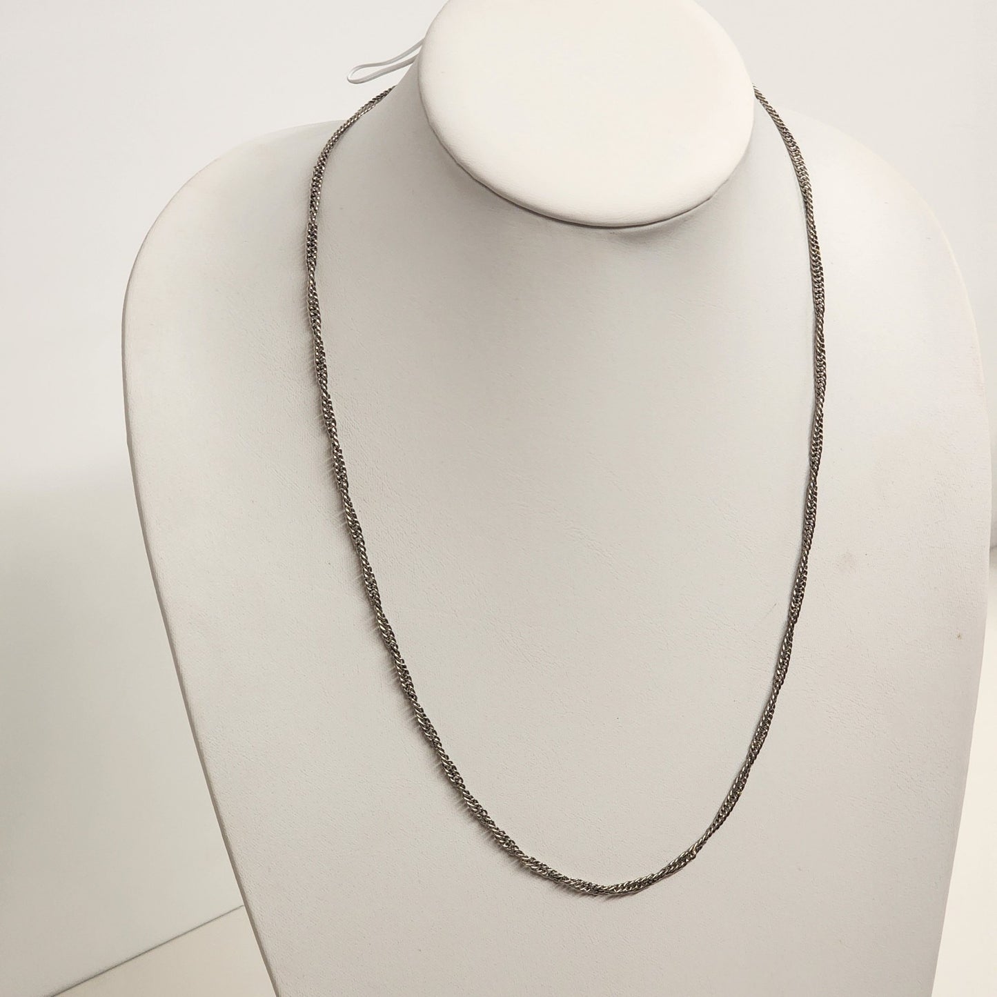 Plain Twisted Rope Chain Necklace Spring Ring Clasp in Silver Tone Metal 12.5"