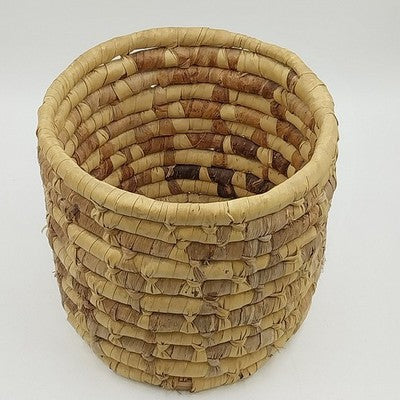 Woven Maize Corn Husk Reed Round Basket Planter Hand Made Craft 12"x11"