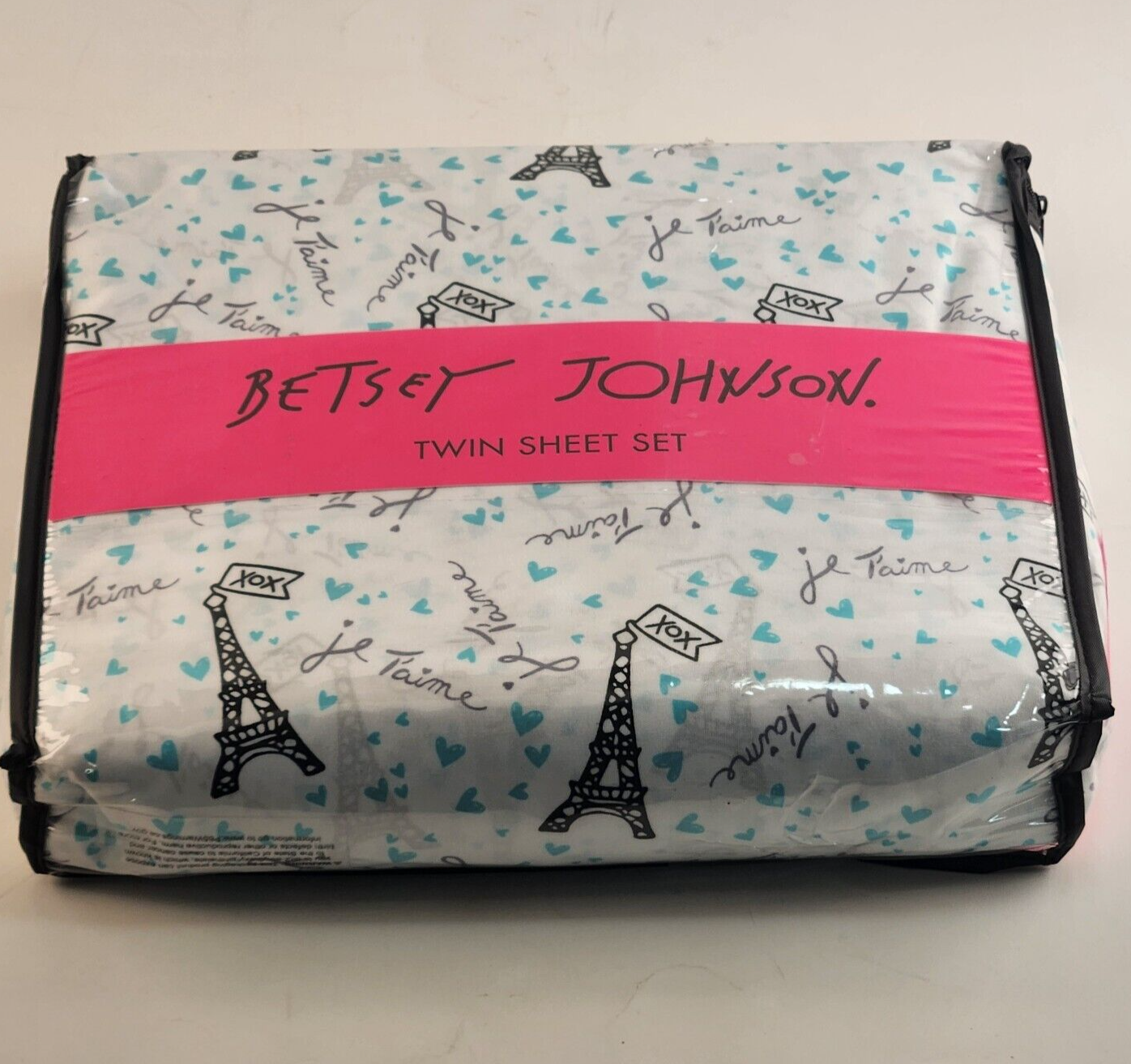Betsey Johnson Twin Sheet Set White Blue Black Accent Wrinkle Resistant
