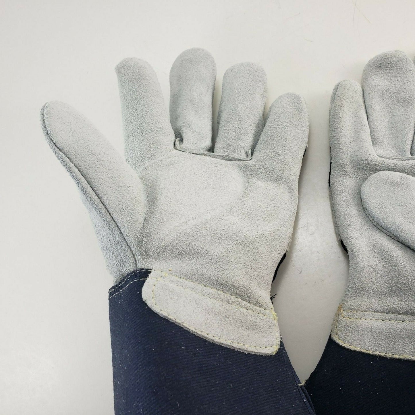 3pr Ironcat IC8 Cowhide Leather Gloves Large Rubberized Gauntlet Cuff Work