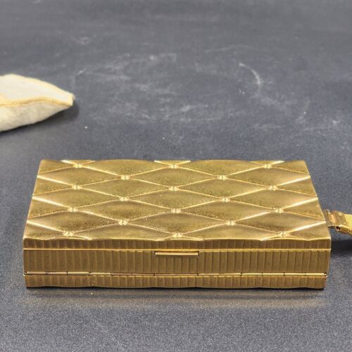 Evans Compact Wristlet Double Sided Gold Quilted Design Mesh Strap Vintage 1940s