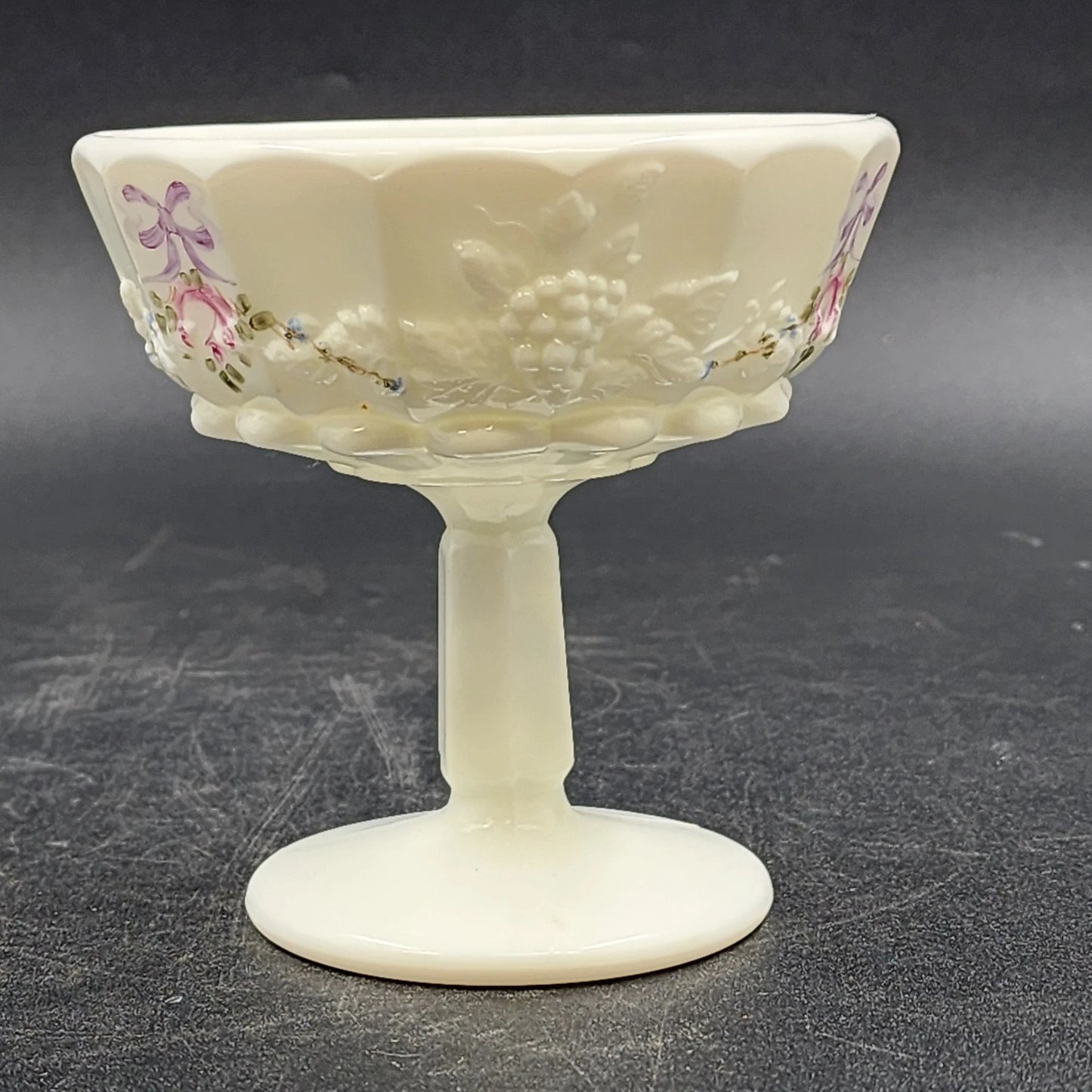 Westmoreland Milk Glass Covered Candy Dish Roses & Bows Paneled Grape 7”