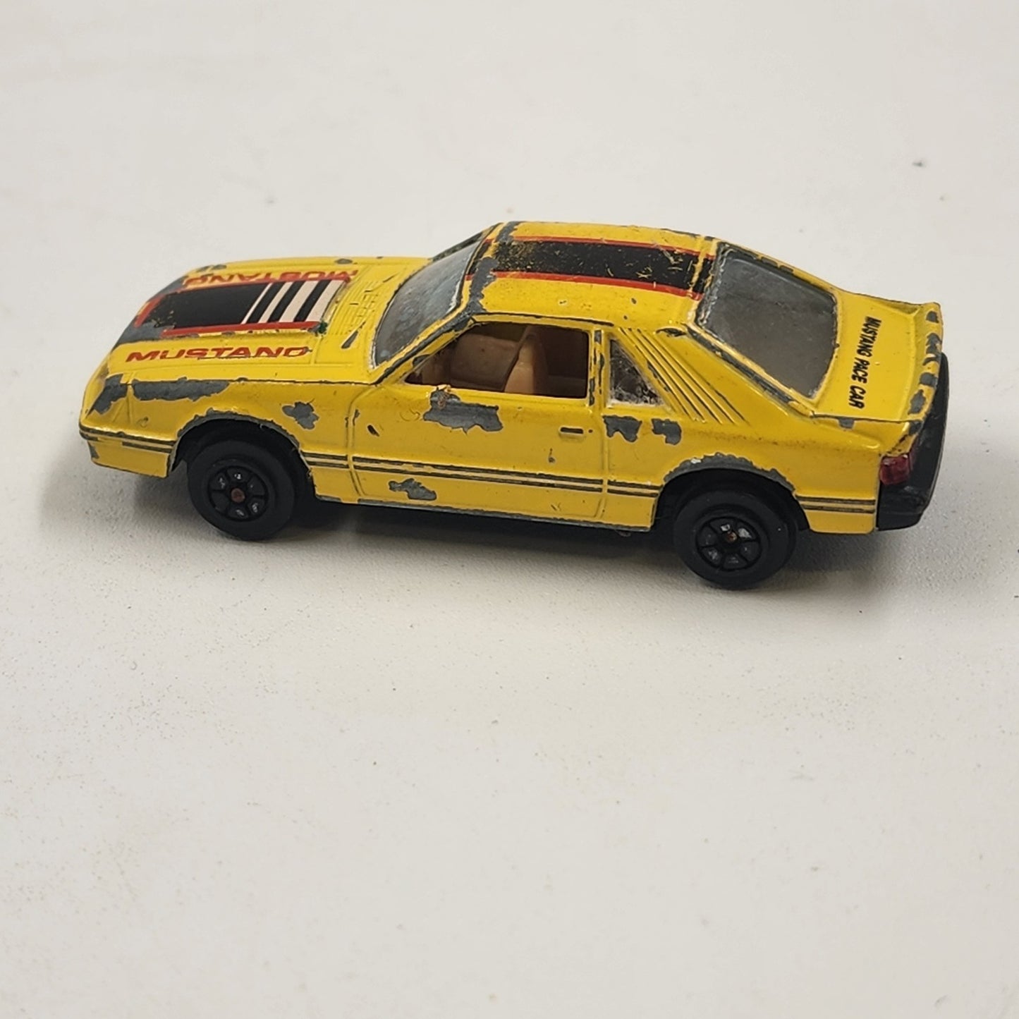 4 Yatming Diecast Car Toys Blue Delightful Van Porche #16 Yellow Car #22 Mustang