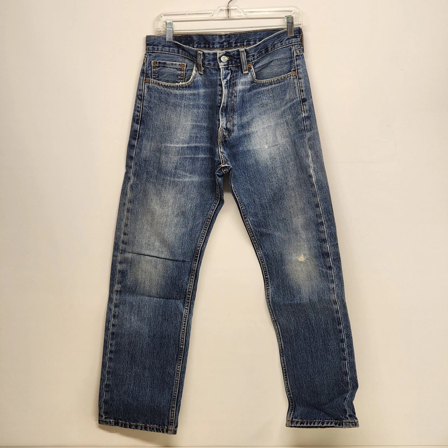 Levi’s 505 Mens 32x30 Medium Wash Straight Leg Jeans Regular Fit Distressed Blue