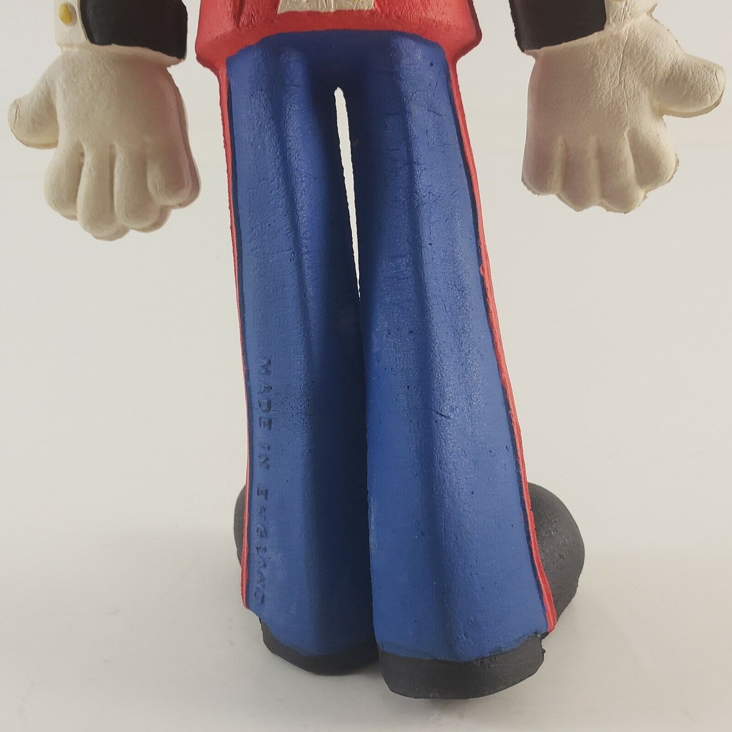 Toy Soldier Bendy Vintage Made England Rubber British Guard London Palace RARE
