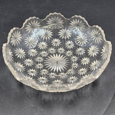 Westmoreland Glass Bowl Star Pattern EAPG Round 9.5" Scalloped Vtg Centerpiece