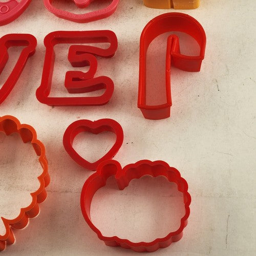 21 Plastic Cookie Cutters Press Easter Valentine Halloween Christmas Love Bunny