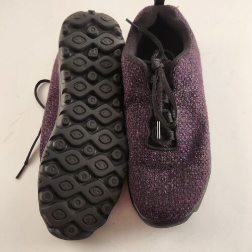 Propet Travelactiv Sneakers Size 8 Purple Wool Uppers and Black Rubber Soles