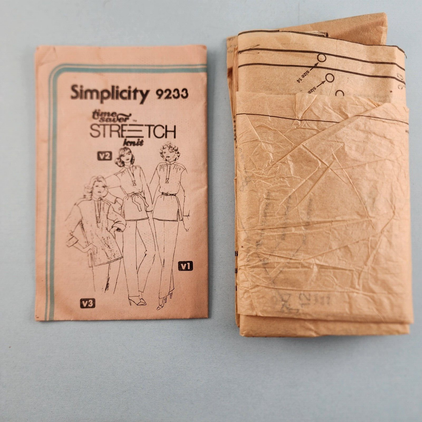Simplicity 9233 Vintage Sewing Pattern Women's Pants Pullover Tunic with Belt