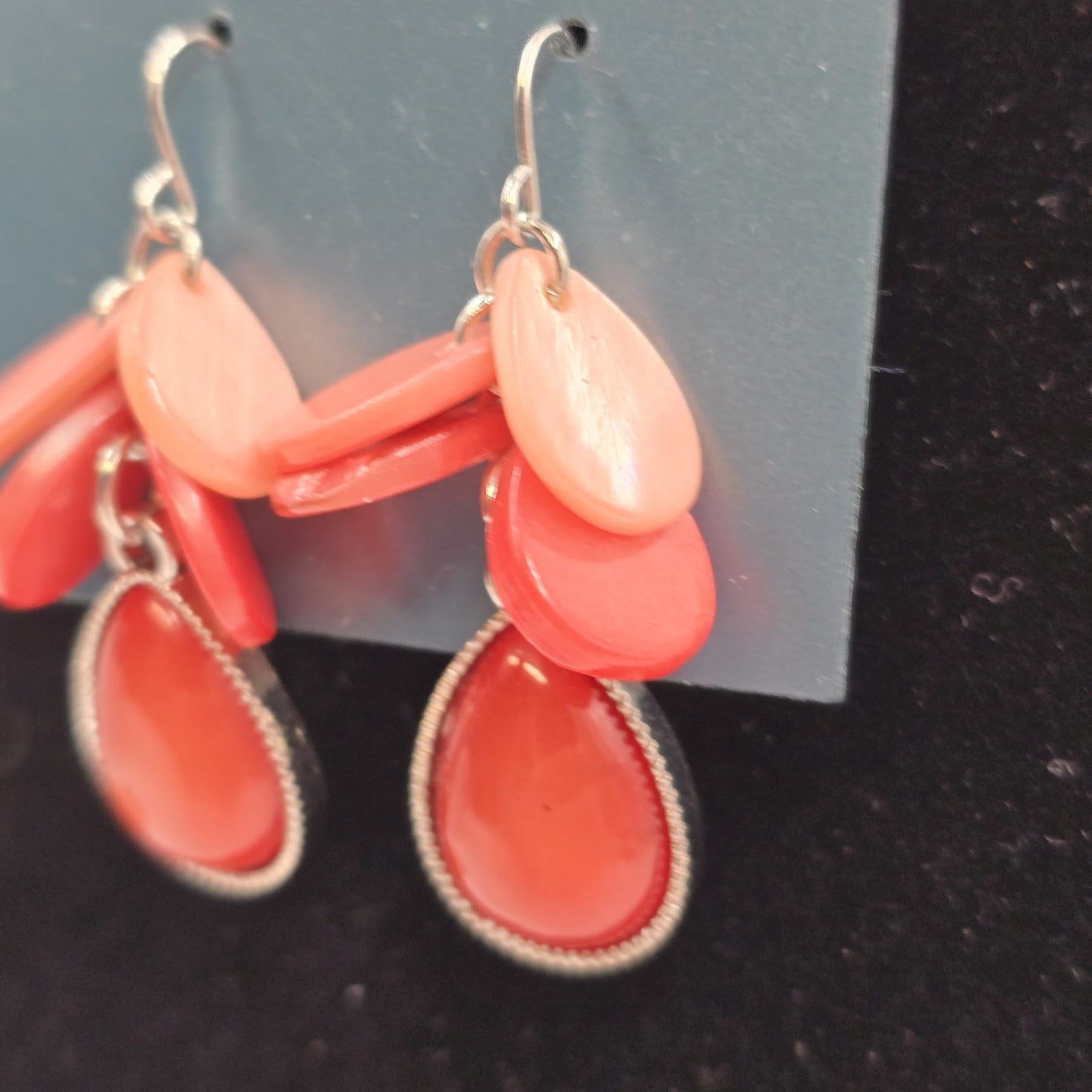 2 Sets Earrings Coral Pink Resin Square Silver Tone Red Oval Plastic Bead Dangle